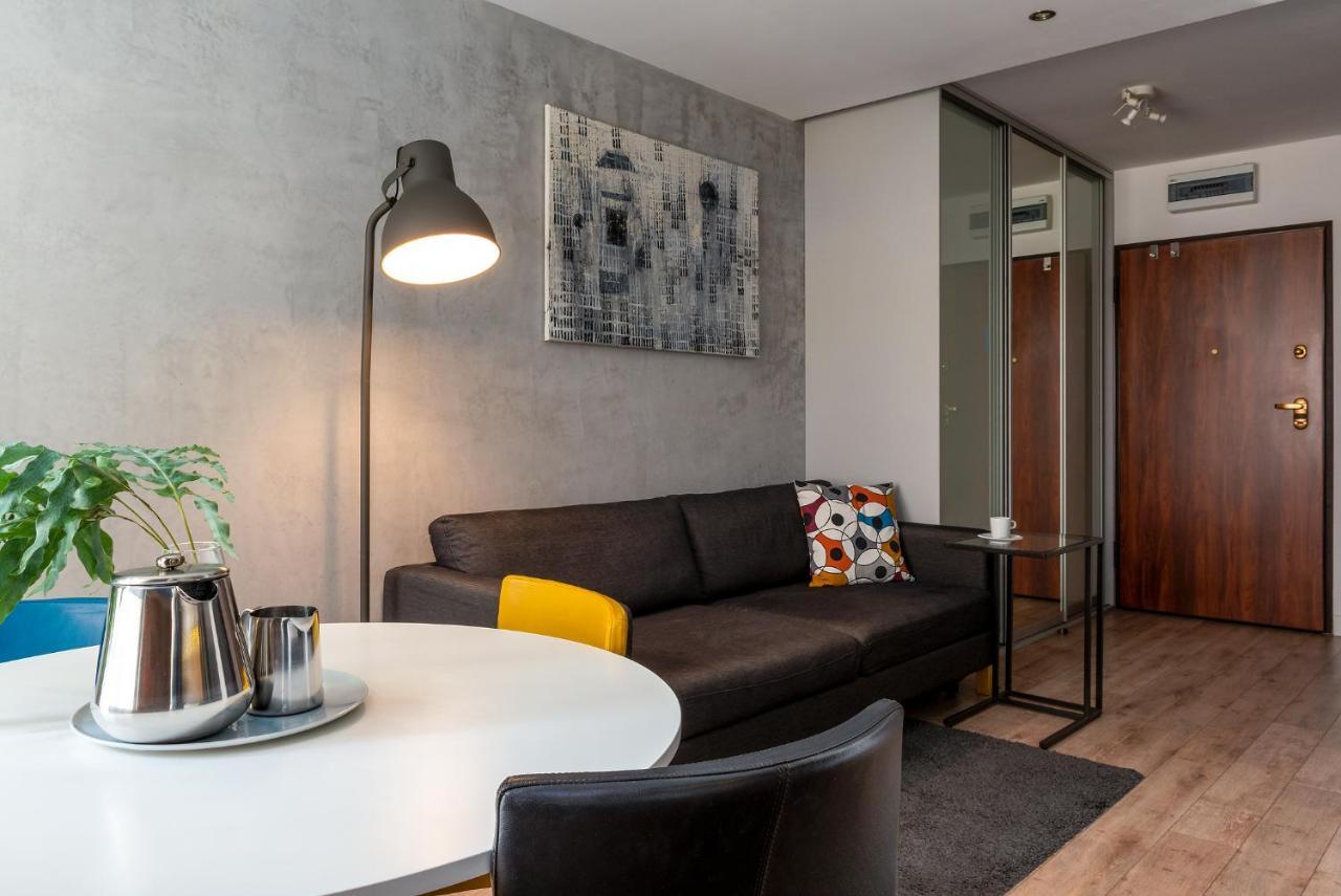 Apartamenty-Wroc Golden House ヴロツワフ エクステリア 写真