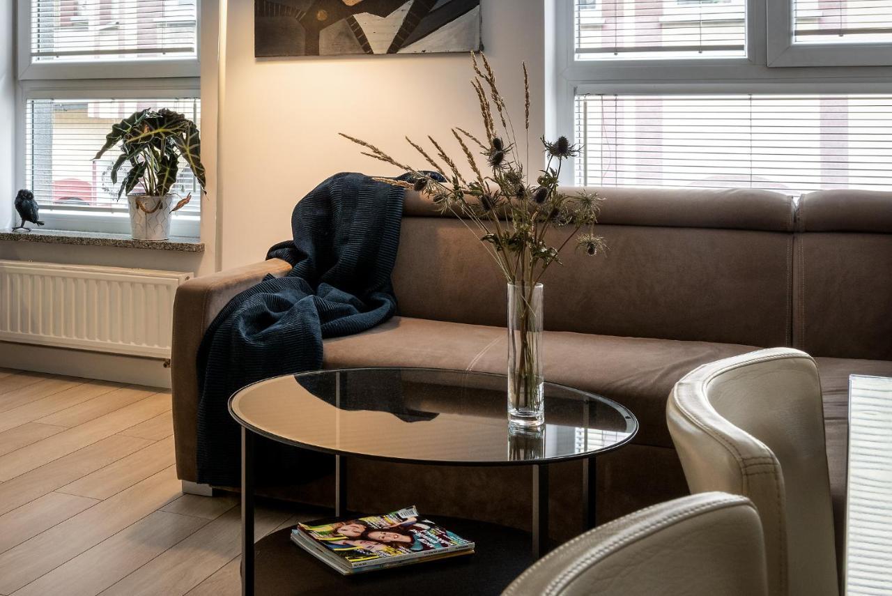 Apartamenty-Wroc Golden House ヴロツワフ エクステリア 写真