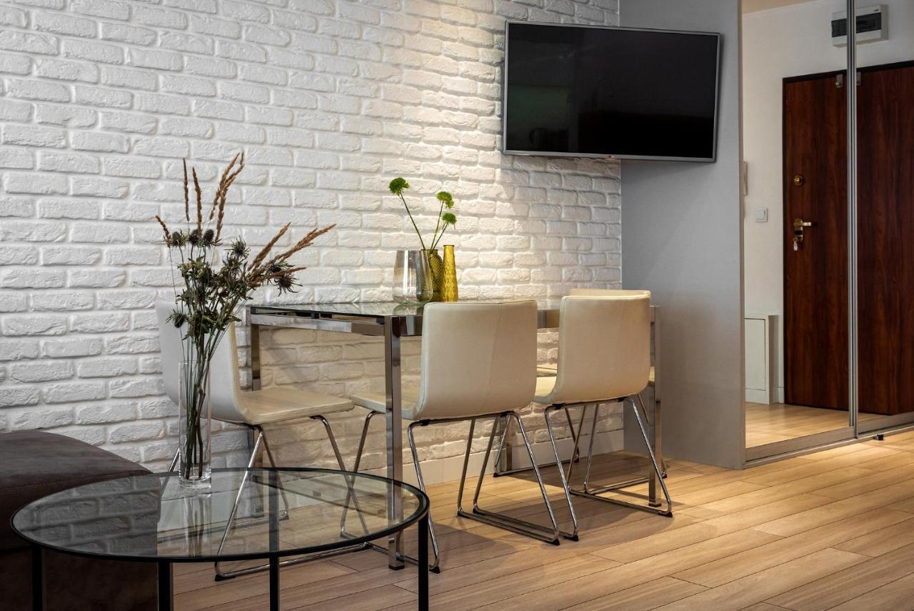 Apartamenty-Wroc Golden House ヴロツワフ エクステリア 写真