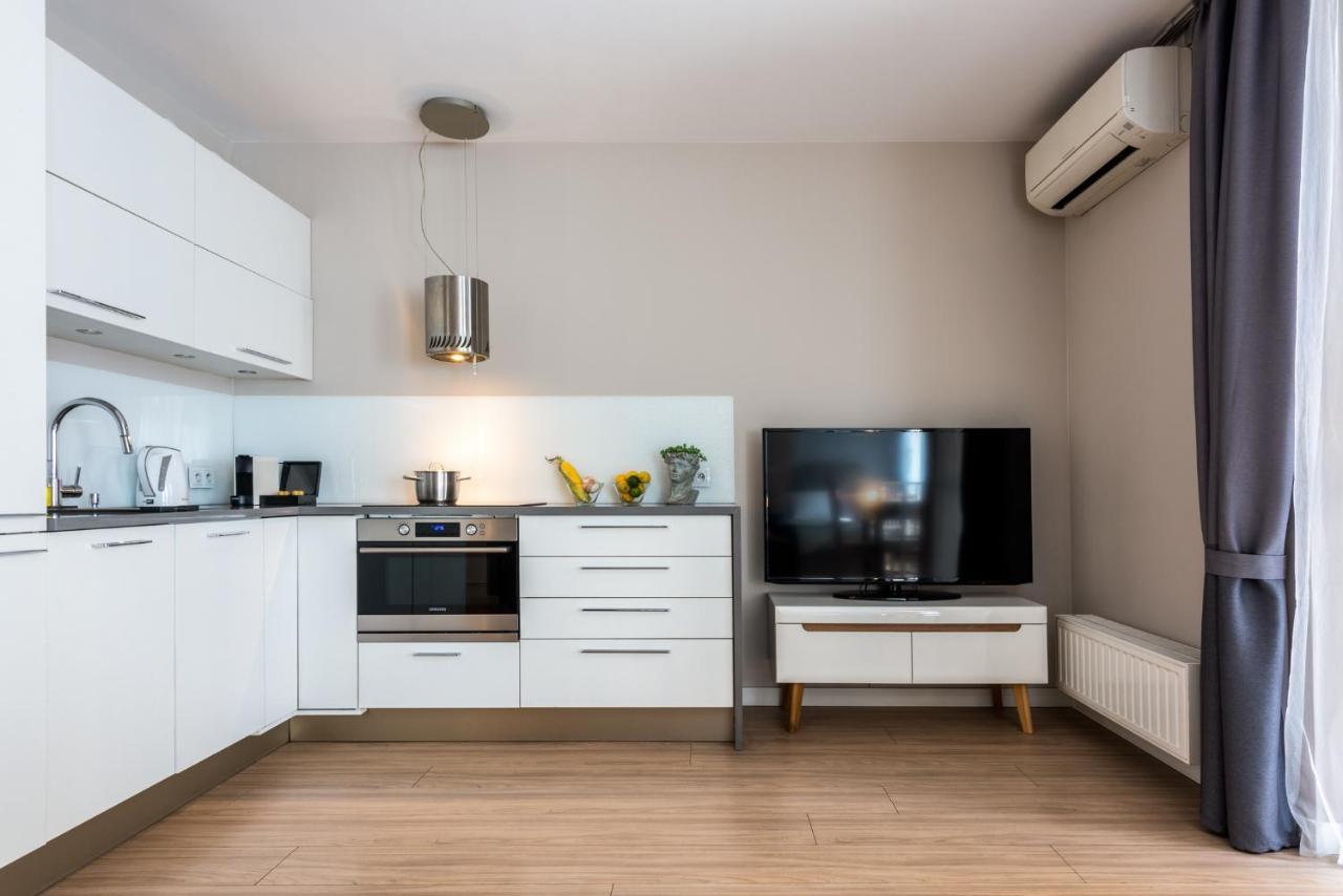 Apartamenty-Wroc Golden House ヴロツワフ エクステリア 写真