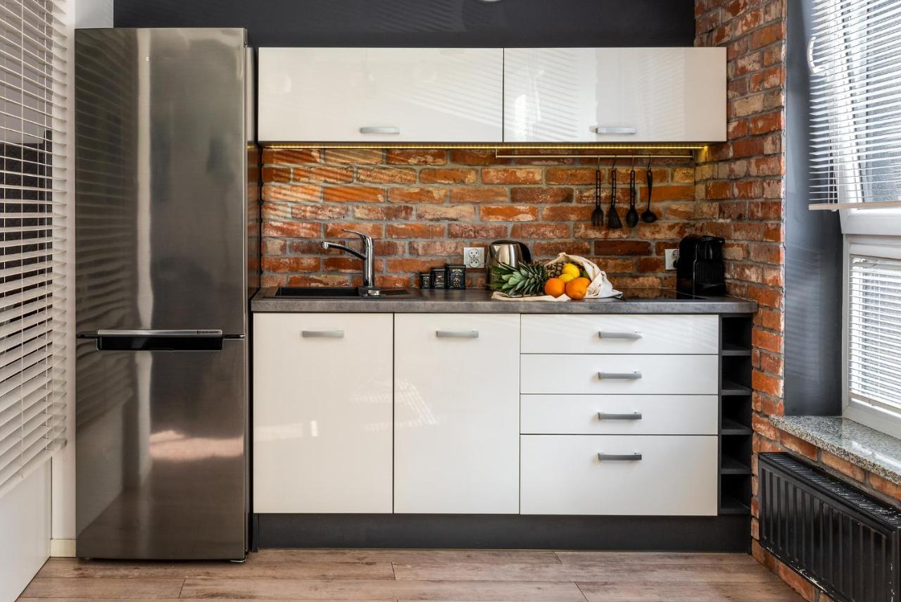 Apartamenty-Wroc Golden House ヴロツワフ エクステリア 写真