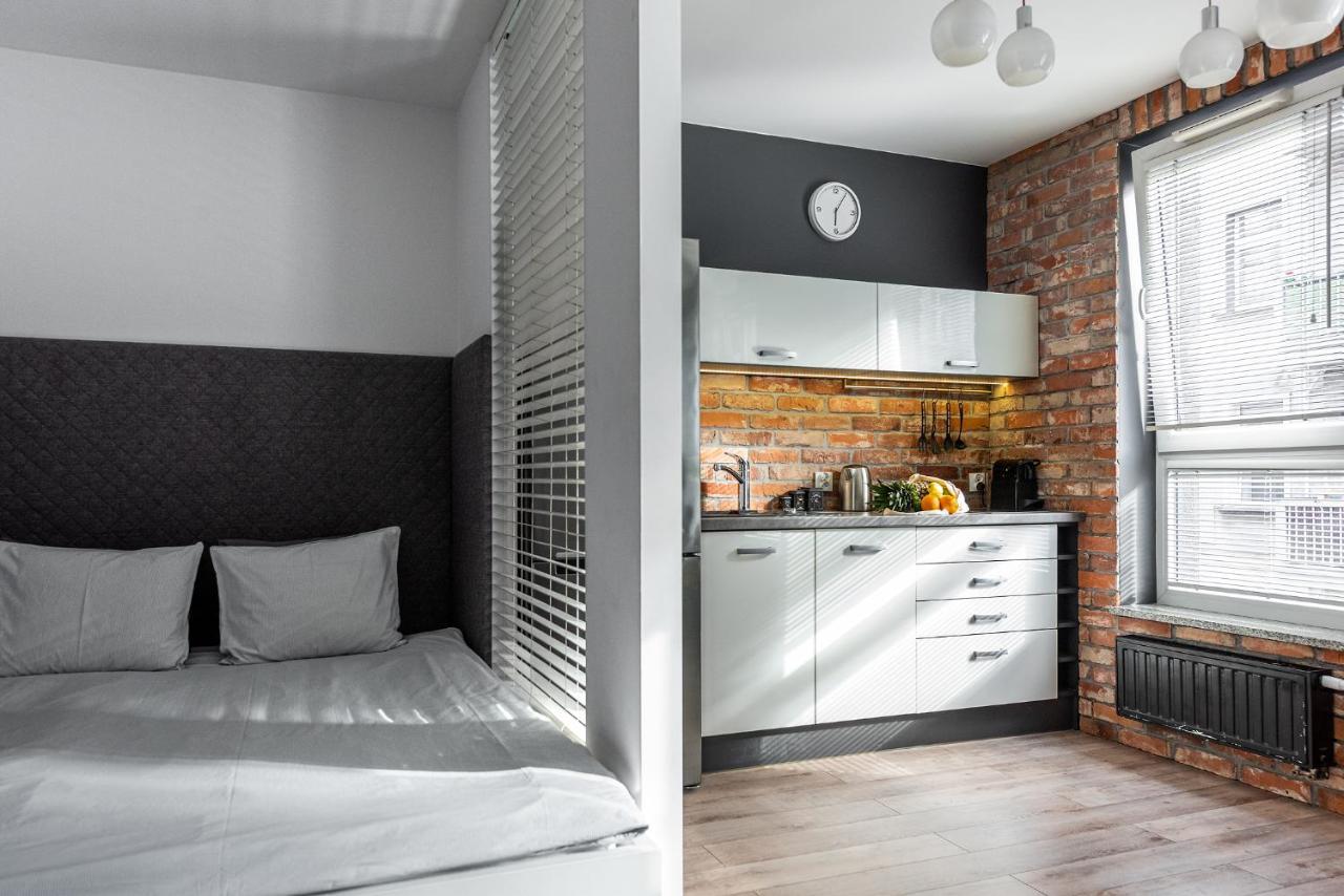 Apartamenty-Wroc Golden House ヴロツワフ エクステリア 写真